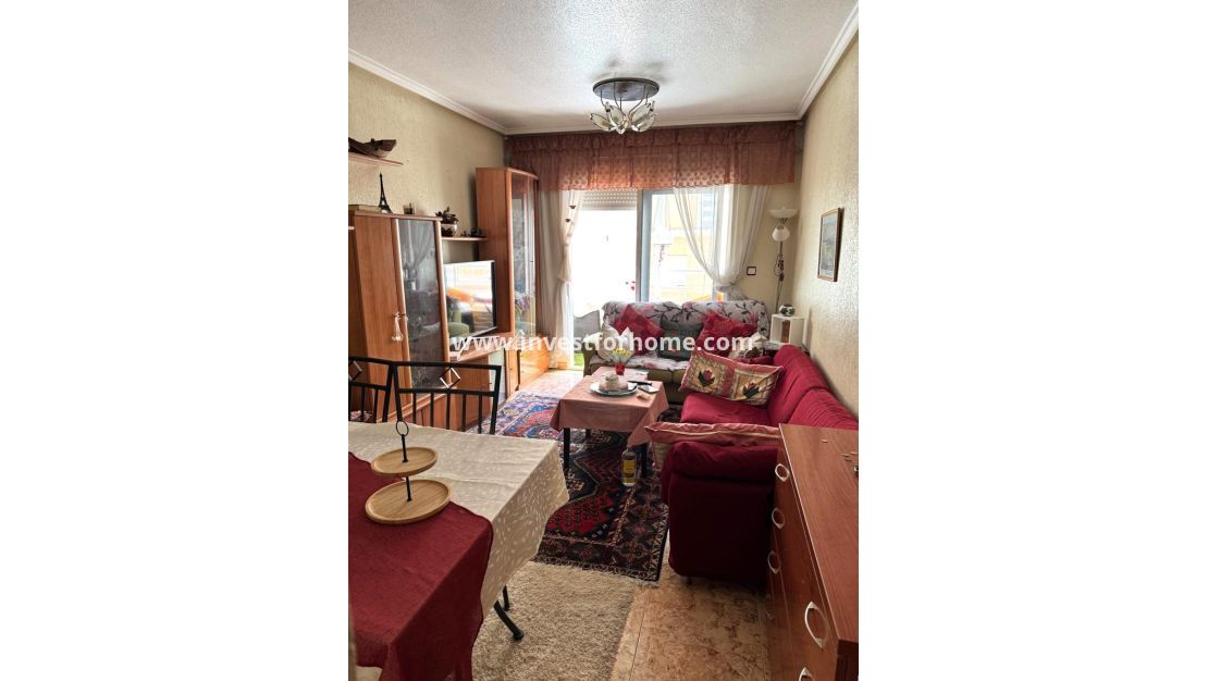 Verkoop - Appartement - Torrevieja - Centro