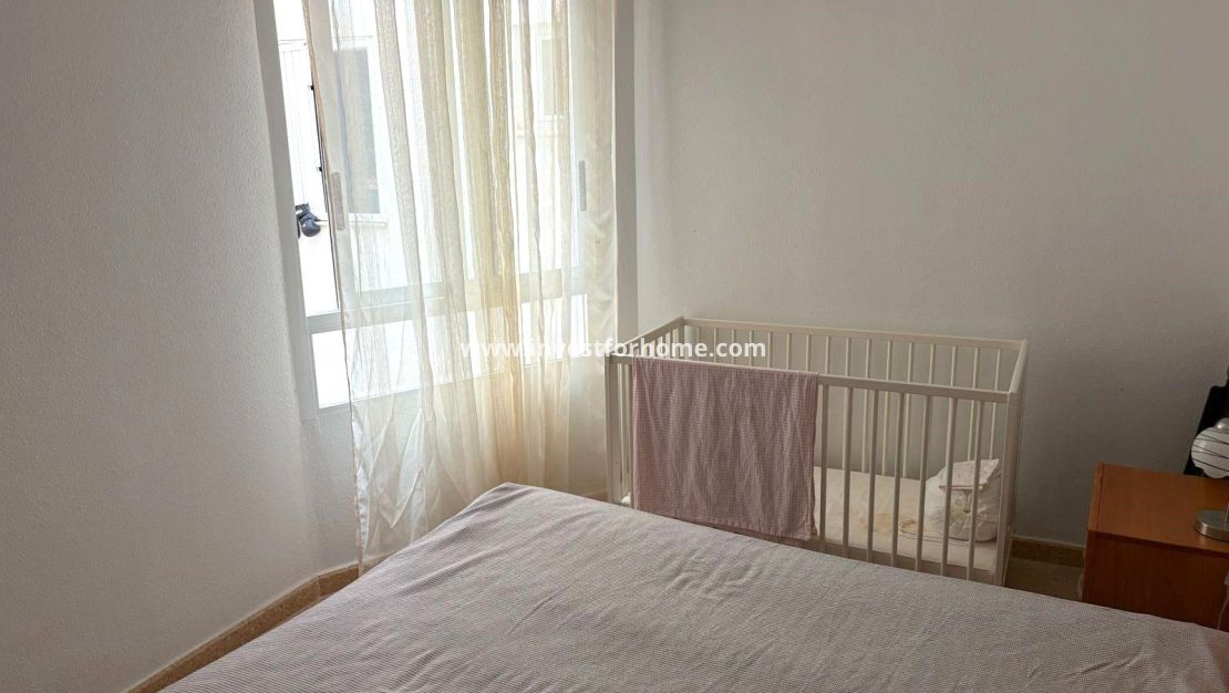Verkoop - Appartement - Torrevieja - Centro