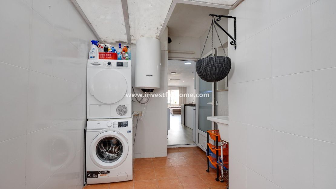 Verkoop - Appartement - Torrevieja - Centro