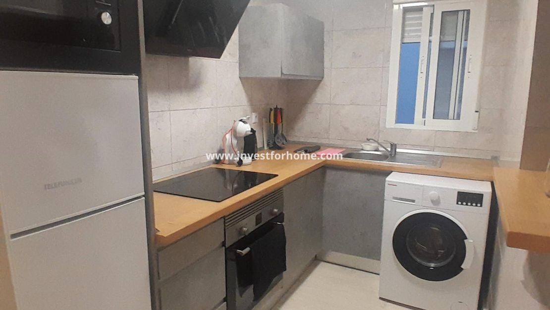 Verkoop - Appartement - Torrevieja - Centro