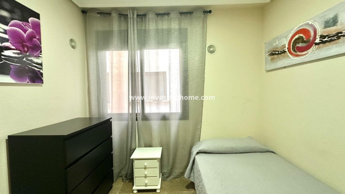 Verkoop - Appartement - Torrevieja - Centro