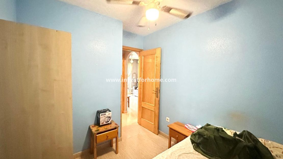 Verkoop - Appartement - Torrevieja - Centro