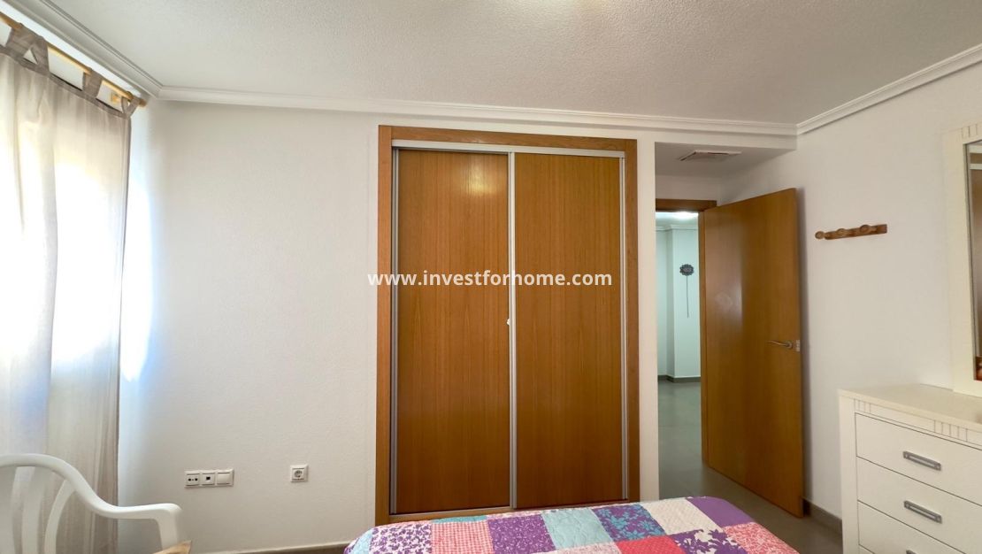 Verkoop - Appartement - Torrevieja - Centro