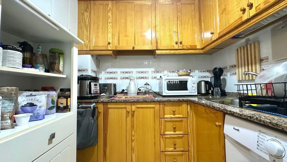 Verkoop - Appartement - Torrevieja - Centro