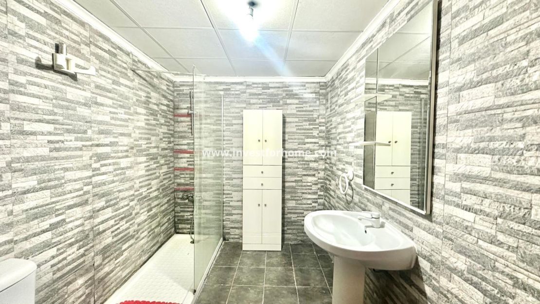 Verkoop - Appartement - Torrevieja - Centro