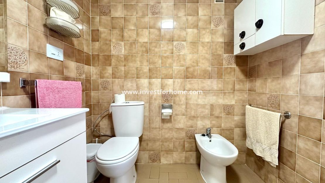 Verkoop - Appartement - Torrevieja - Centro