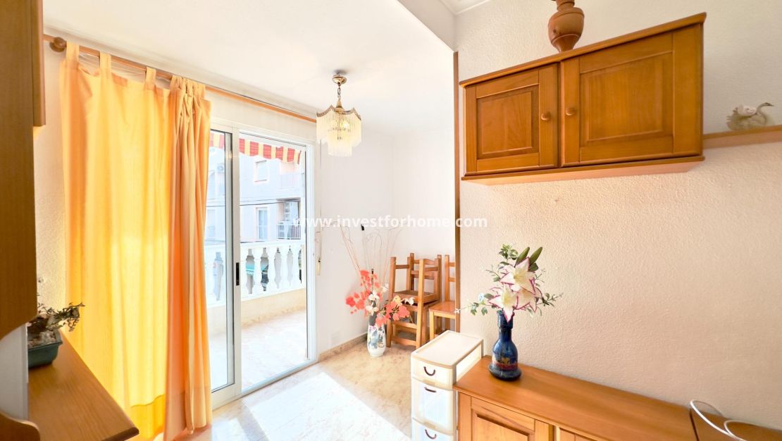 Verkoop - Appartement - Torrevieja - Centro
