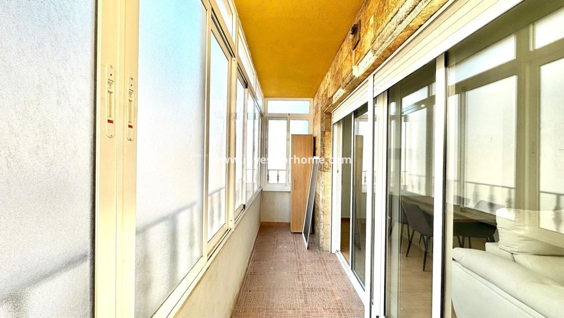 Verkoop - Appartement - Torrevieja - Centro