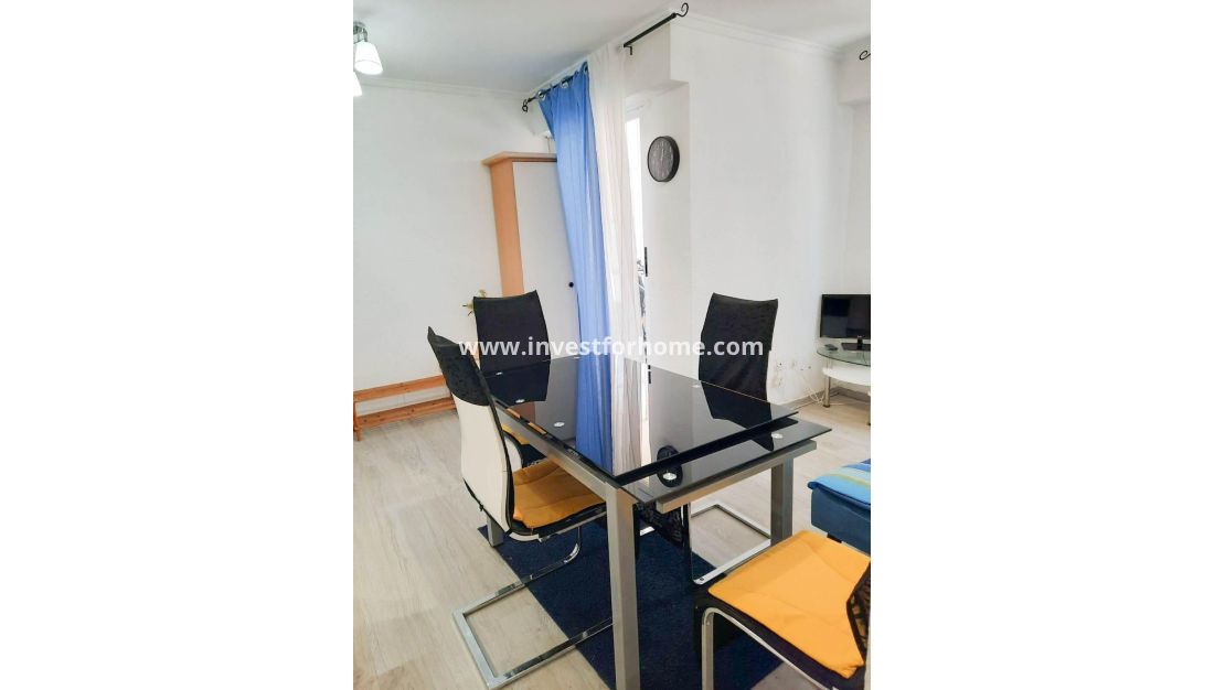 Verkoop - Appartement - Torrevieja - Centro