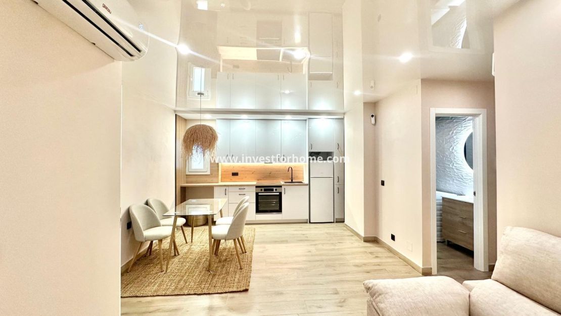 Verkoop - Appartement - Torrevieja - Centro