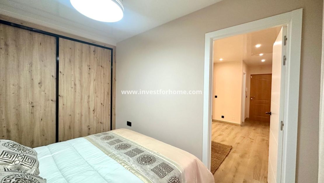 Verkoop - Appartement - Torrevieja - Centro