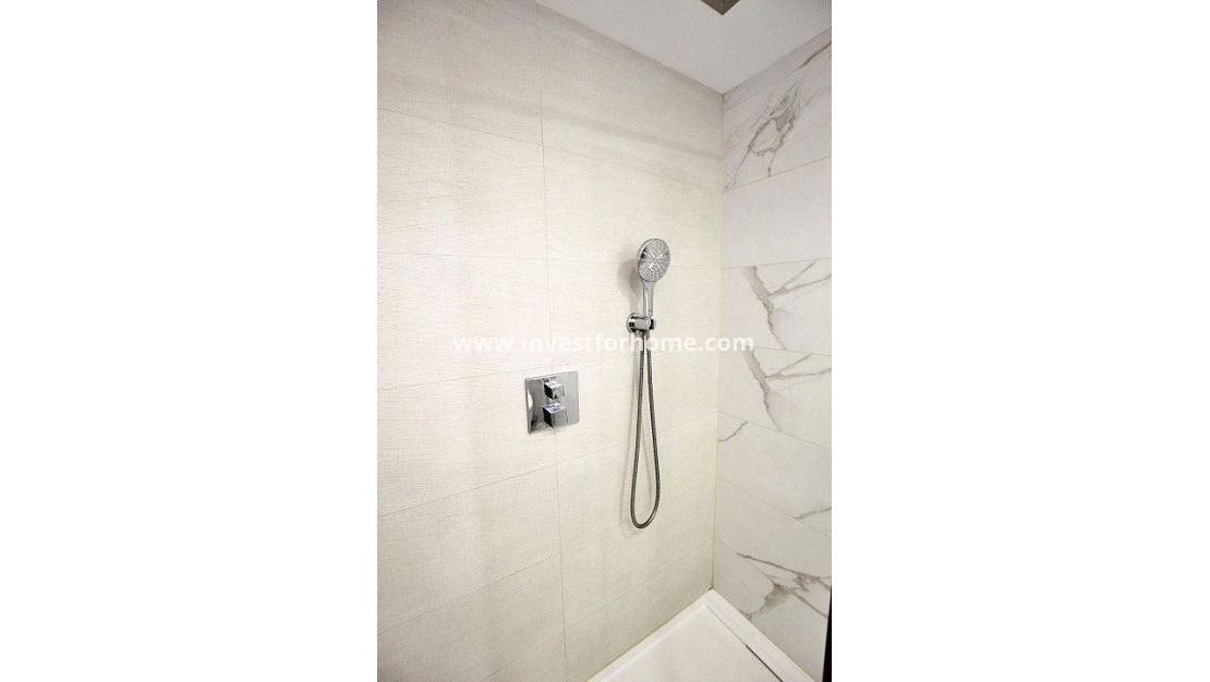 Verkoop - Appartement - Torrevieja - Centro