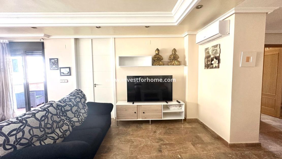 Verkoop - Appartement - Torrevieja - Centro