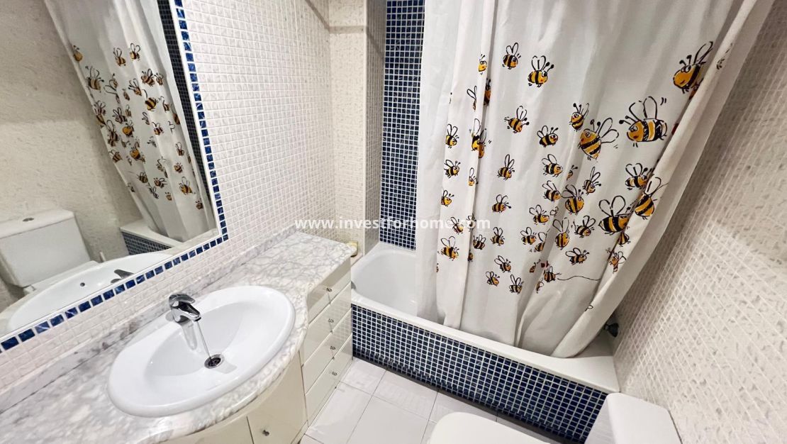 Verkoop - Appartement - Torrevieja - Centro