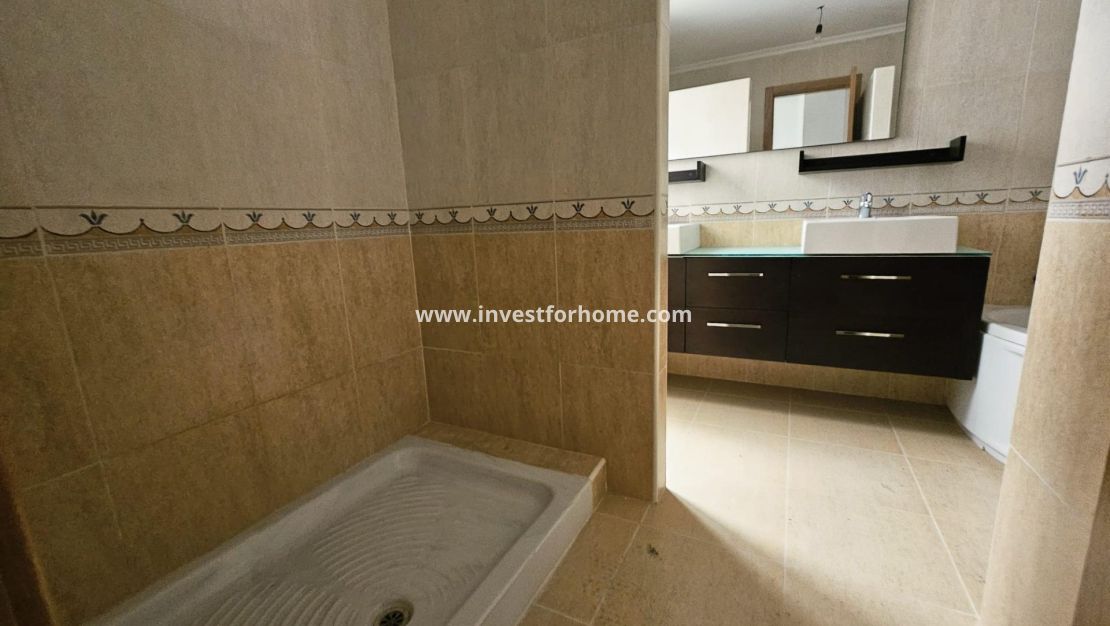 Verkoop - Appartement - Torrevieja - Centro
