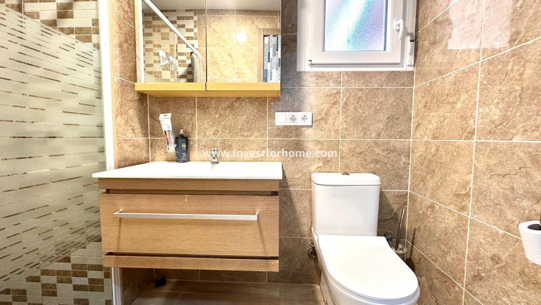 Verkoop - Appartement - Torrevieja - Centro