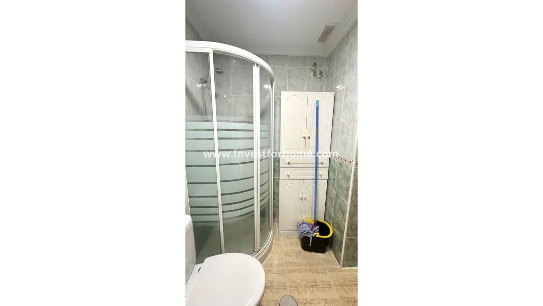 Verkoop - Appartement - Torrevieja - Centro