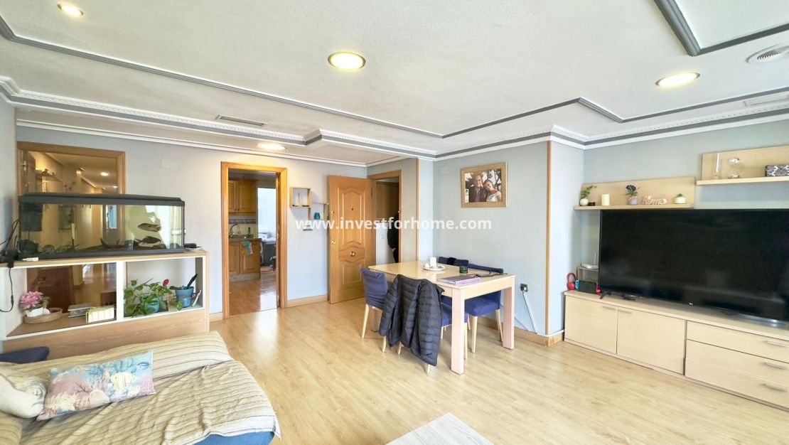 Verkoop - Appartement - Torrevieja - Centro