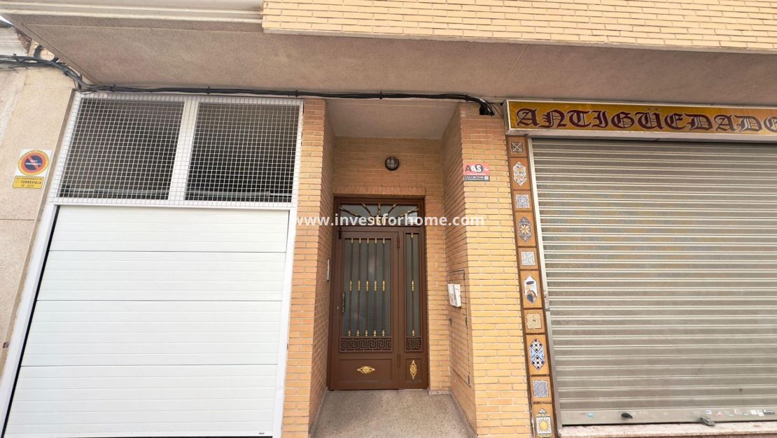 Verkoop - Appartement - Torrevieja - Centro