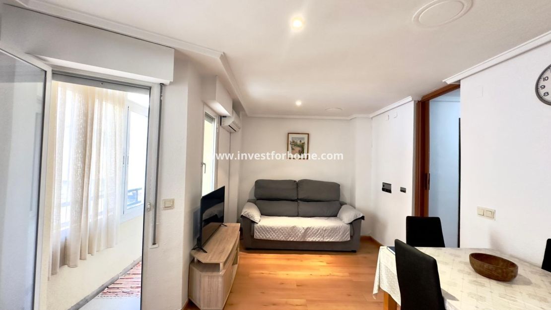 Verkoop - Appartement - Torrevieja - Centro