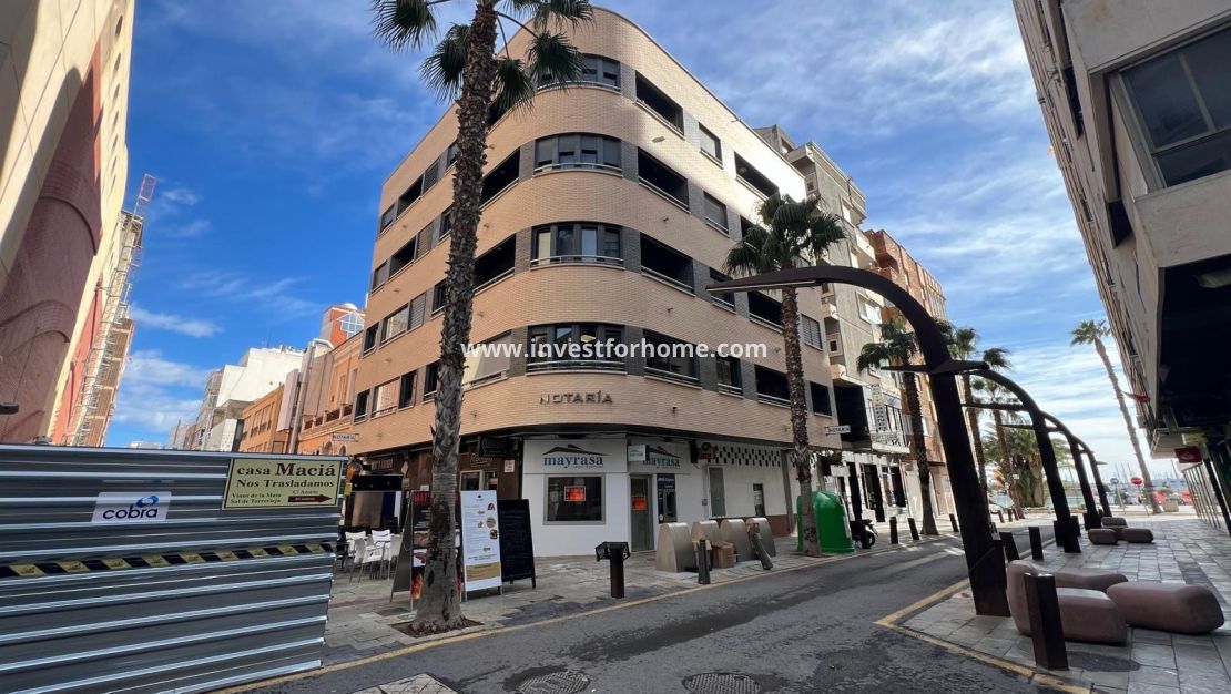 Verkoop - Appartement - Torrevieja - Centro