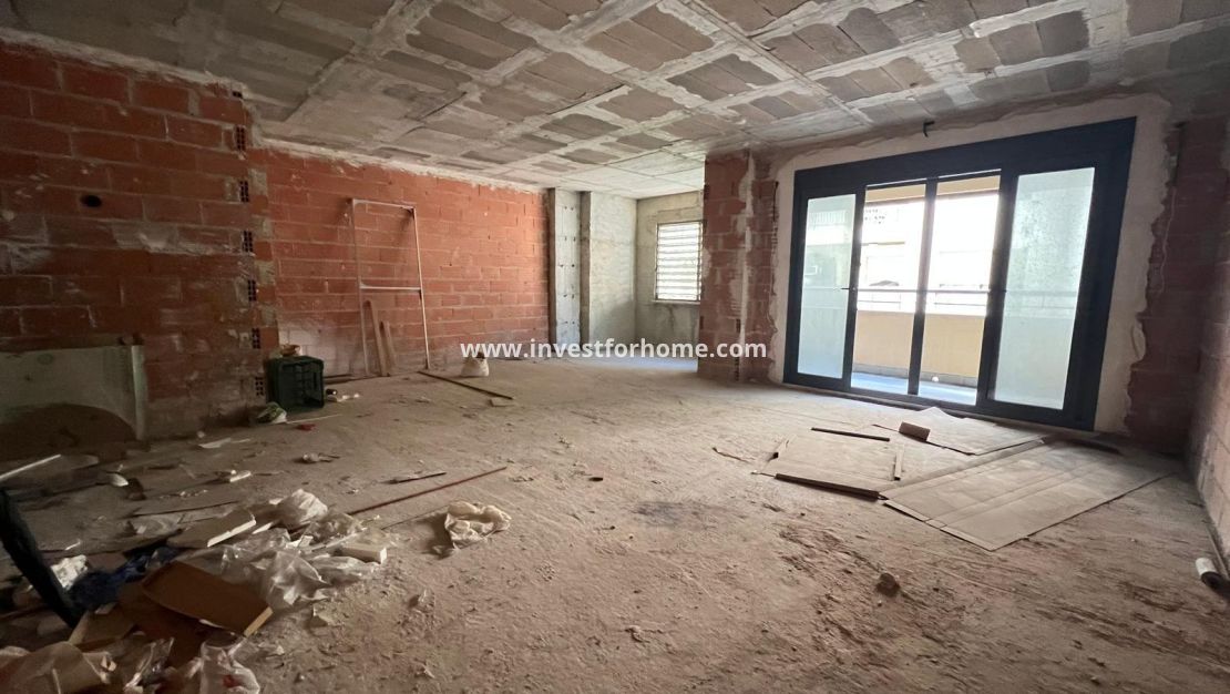 Verkoop - Appartement - Torrevieja - Centro