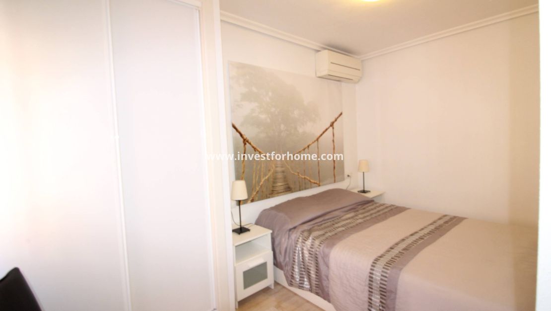 Verkoop - Appartement - Torrevieja - Centro