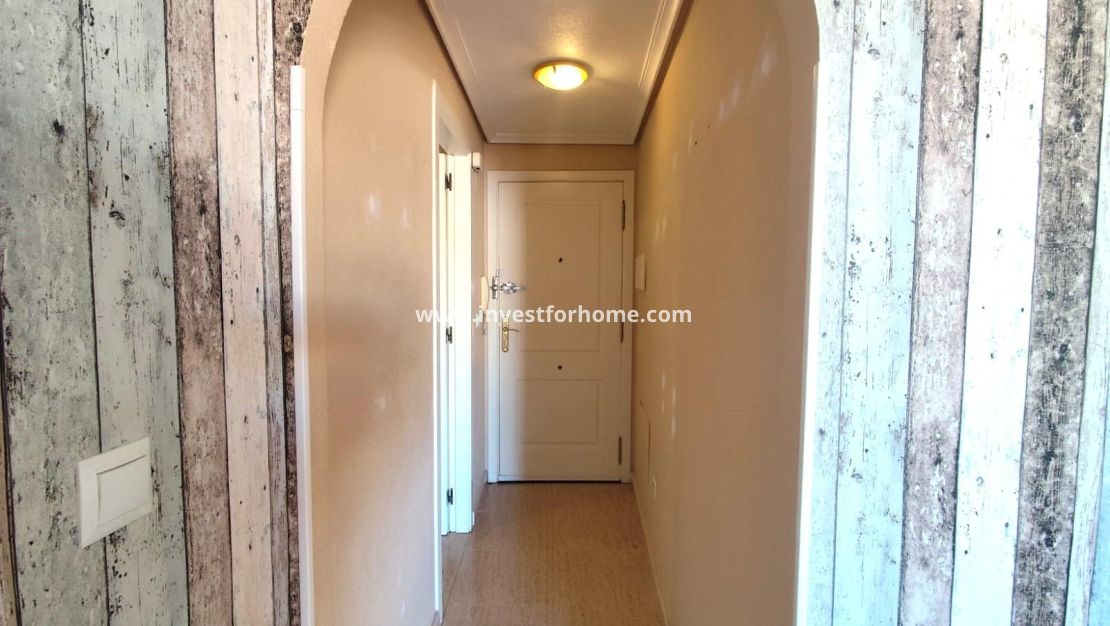 Verkoop - Appartement - Torrevieja - Centro