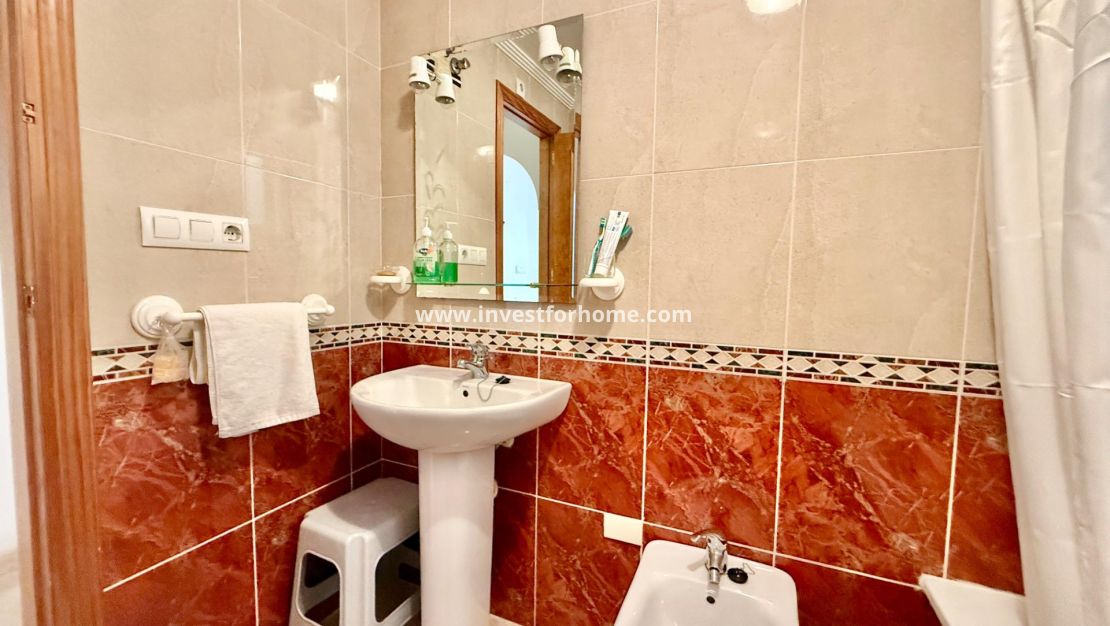 Verkoop - Appartement - Torrevieja - Centro