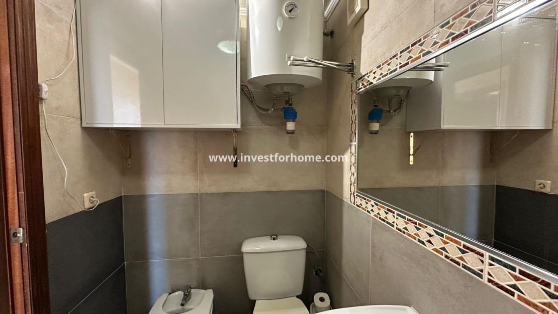 Verkoop - Appartement - Torrevieja - Centro