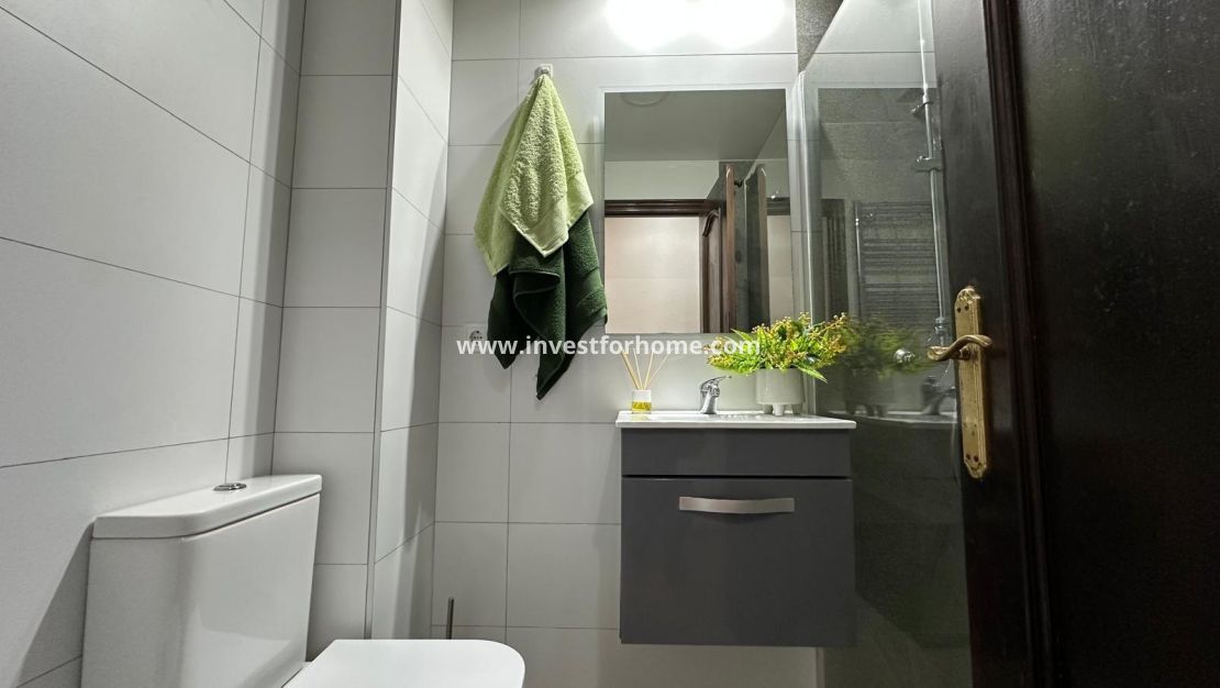 Verkoop - Appartement - Torrevieja - Centro