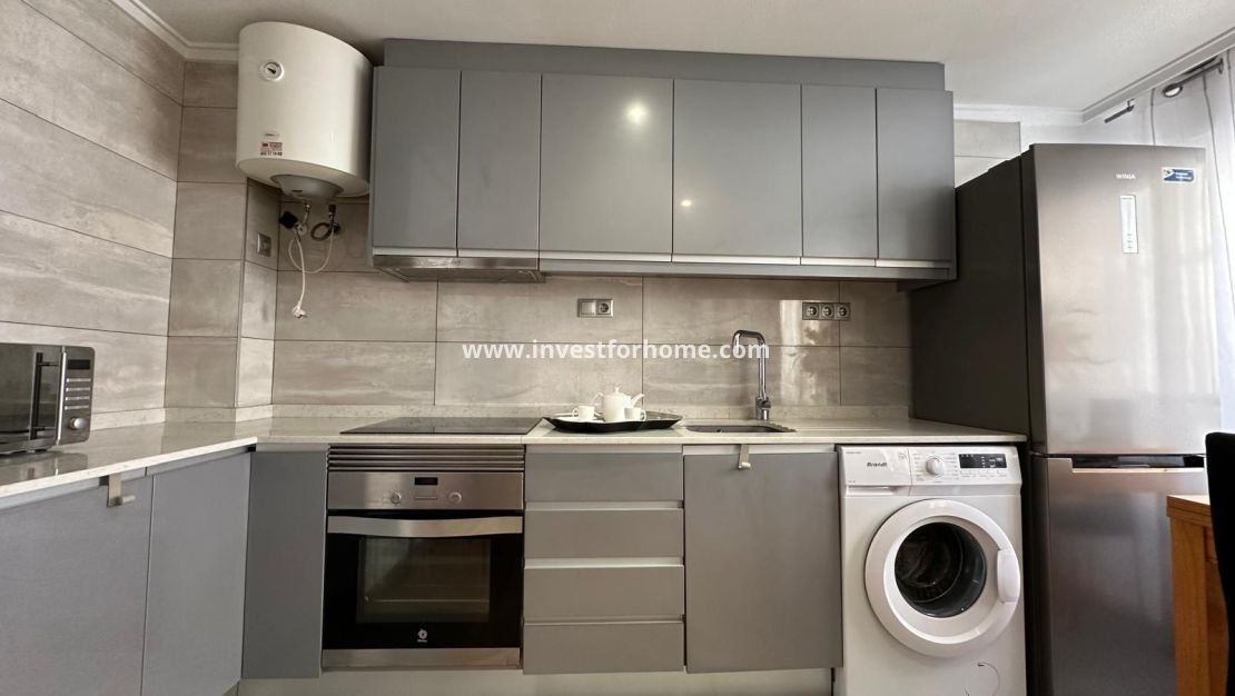 Verkoop - Appartement - Torrevieja - Centro