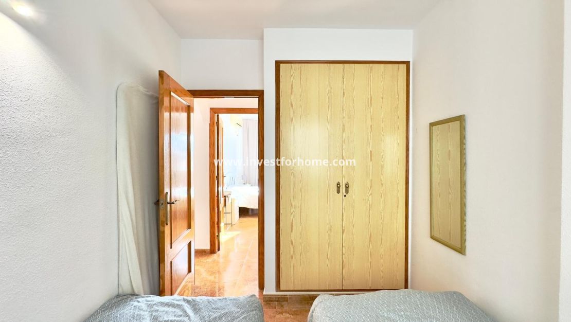 Verkoop - Appartement - Torrevieja - Centro