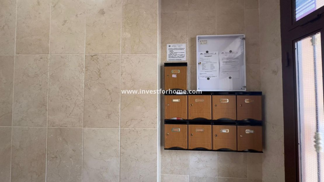 Verkoop - Appartement - Torrevieja - Centro