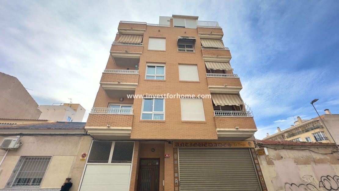 Verkoop - Appartement - Torrevieja - Centro