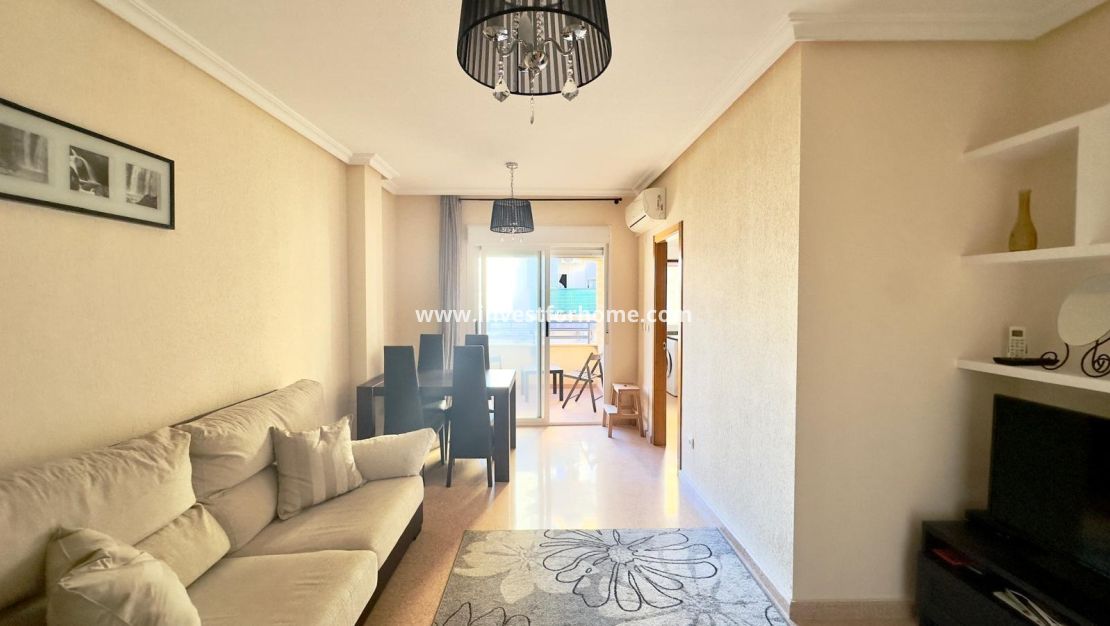 Verkoop - Appartement - Torrevieja - Centro