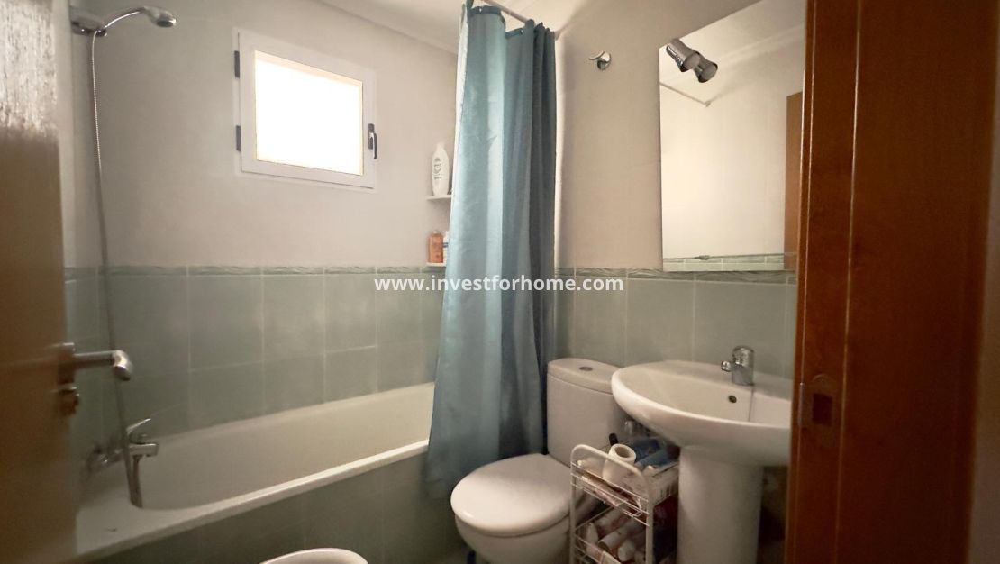 Verkoop - Appartement - Torrevieja - Centro