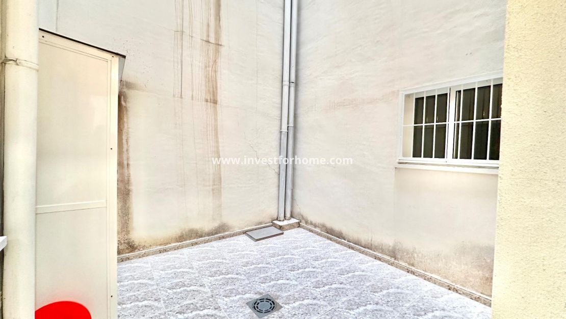 Verkoop - Appartement - Torrevieja - Centro