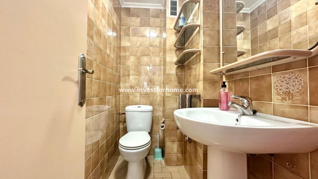 Verkoop - Appartement - Torrevieja - Centro