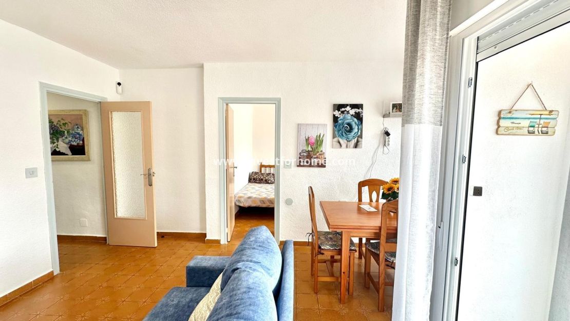 Verkoop - Appartement - Torrevieja - Centro