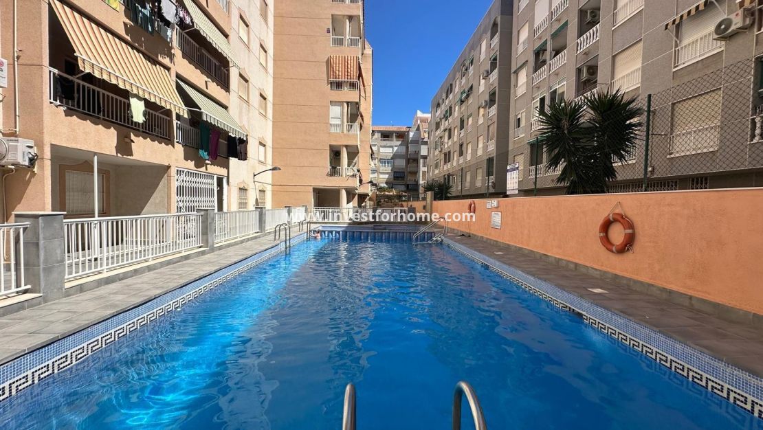 Verkoop - Appartement - Torrevieja - Centro