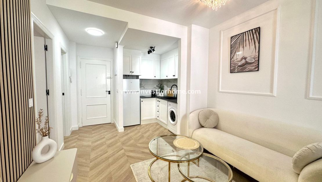 Verkoop - Appartement - Torrevieja - Centro