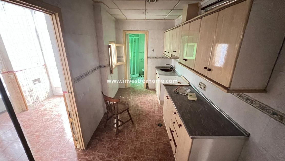 Verkoop - Appartement - Torrevieja - Centro