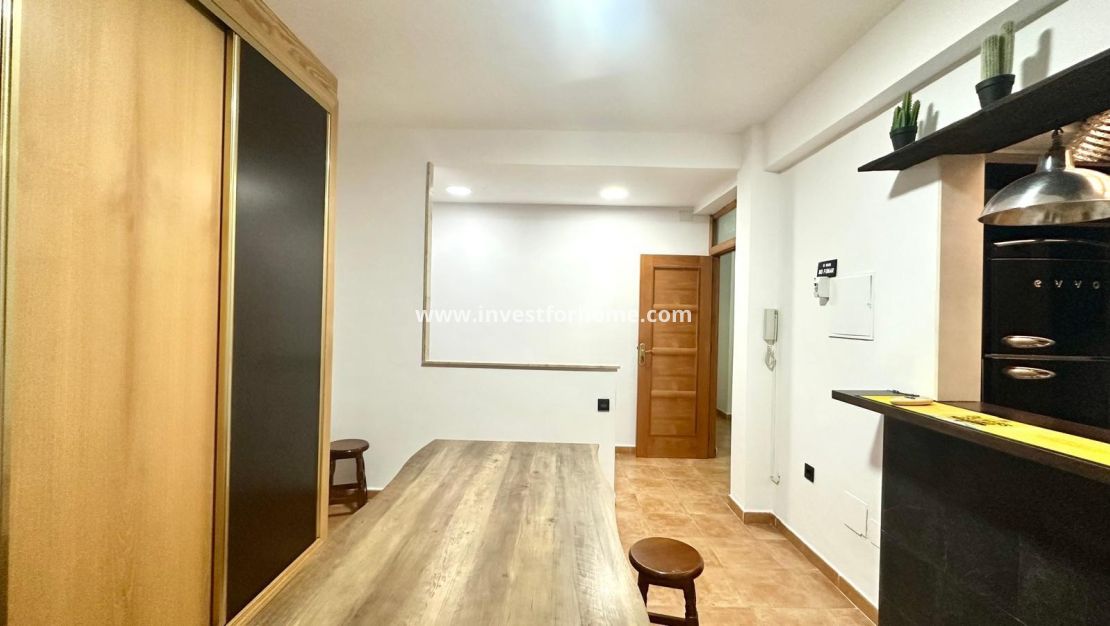 Verkoop - Appartement - Torrevieja - Centro