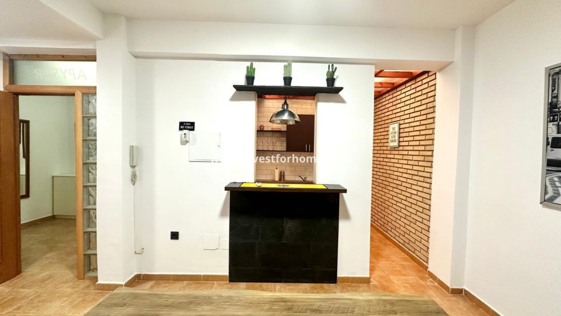 Verkoop - Appartement - Torrevieja - Centro