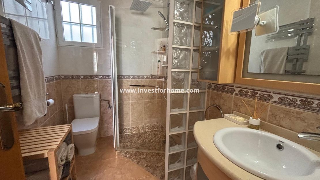 Verkoop - Appartement - Torrevieja - Centro