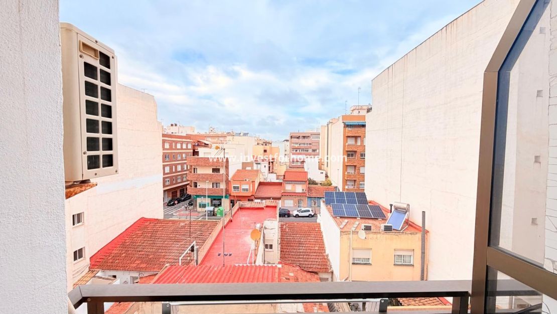 Verkoop - Appartement - Torrevieja - Centro