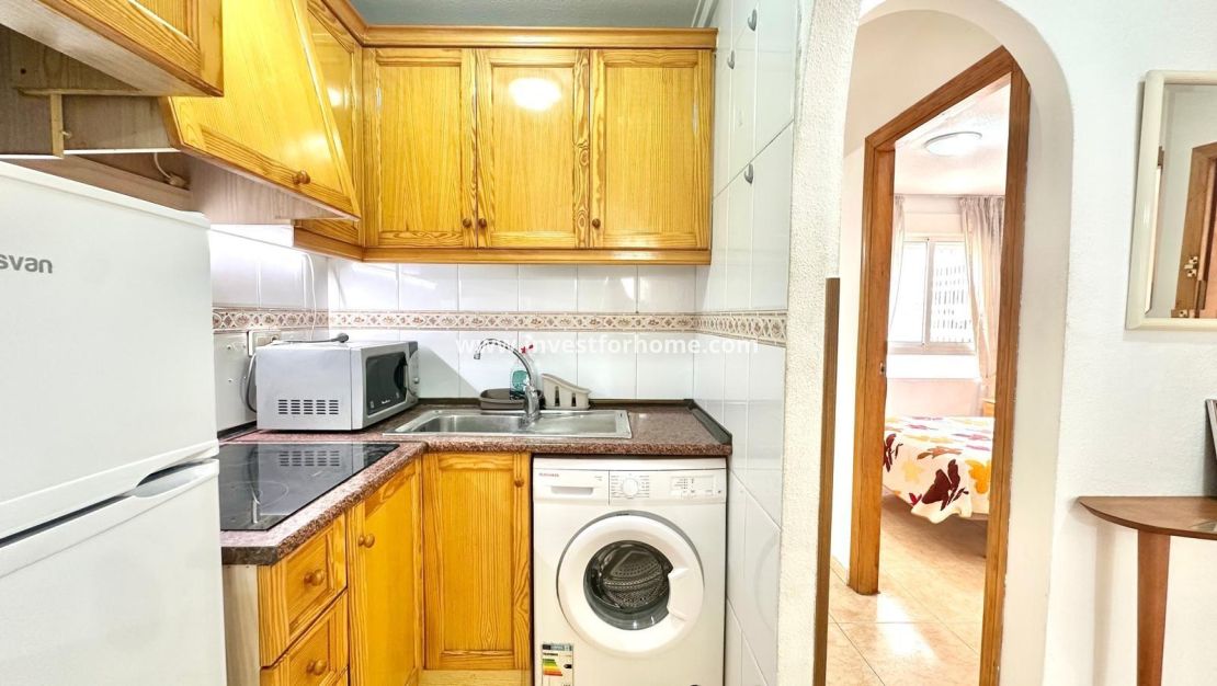 Verkoop - Appartement - Torrevieja - Centro