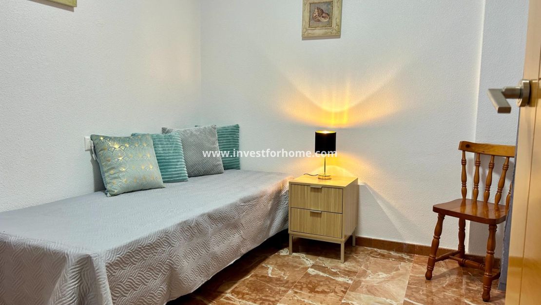 Verkoop - Appartement - Torrevieja - Centro