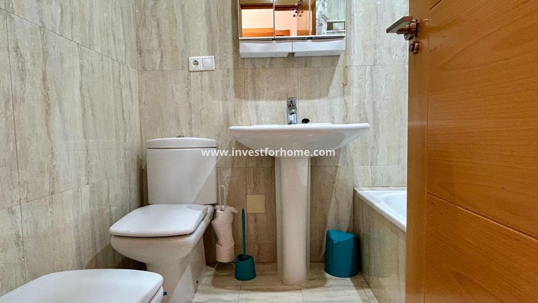 Verkoop - Appartement - Torrevieja - Centro